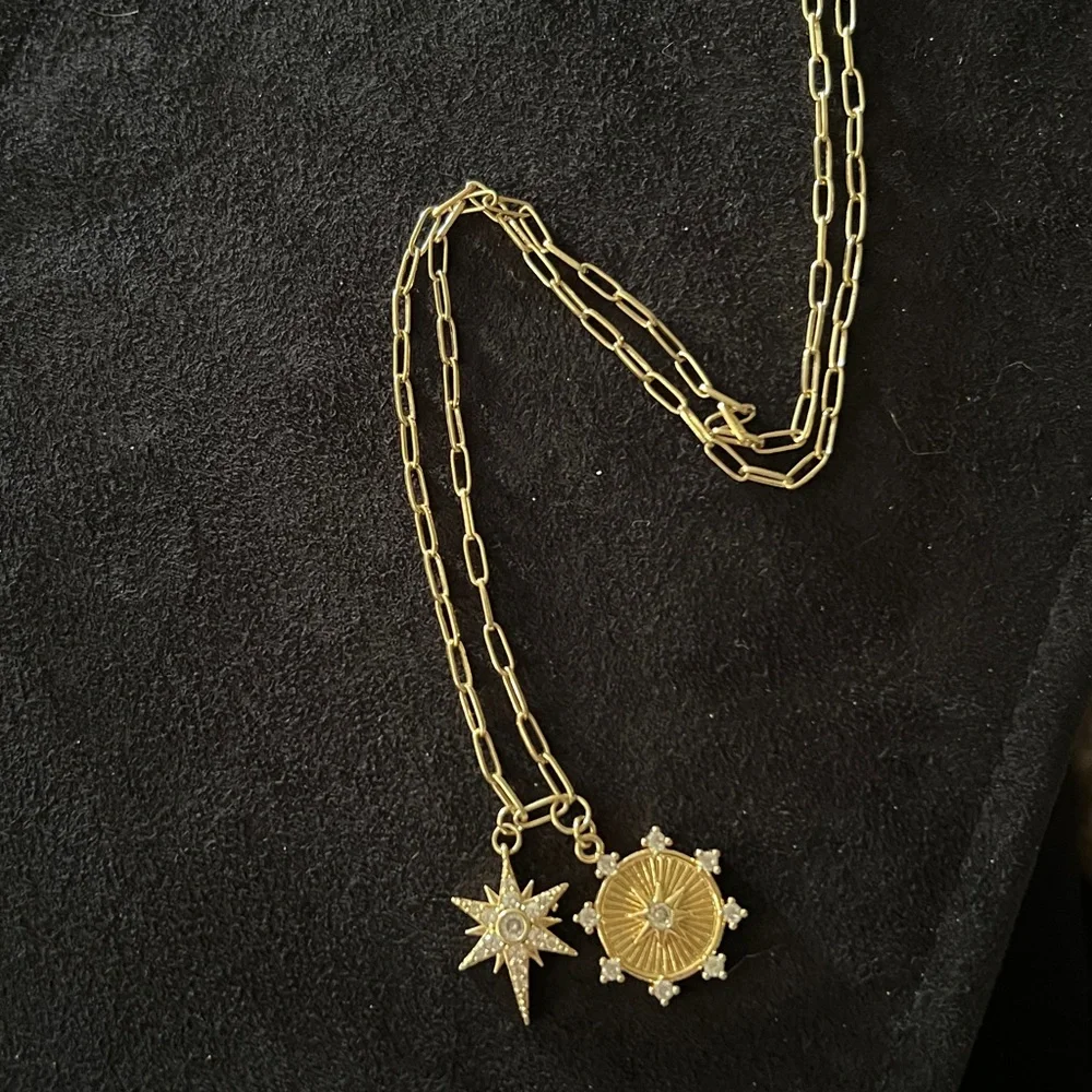Jennifer Miller 14k gold plated Starburst necklace paper clip chain 18”